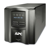 UPS APC SMT750IC -  750VA/500W. Prese AC.