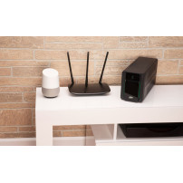 UPS APC BX950MI-GR da 950VA/520W